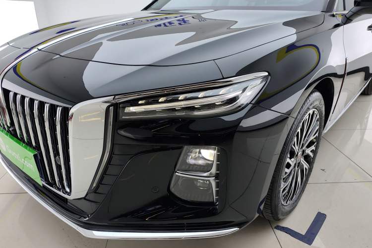 Used Hongqi H5 
