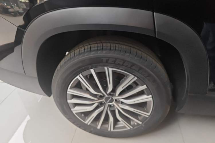 Used JETOUR X90 PLUS 2024 1.6TD DCT Villa PRO 5-Seater
