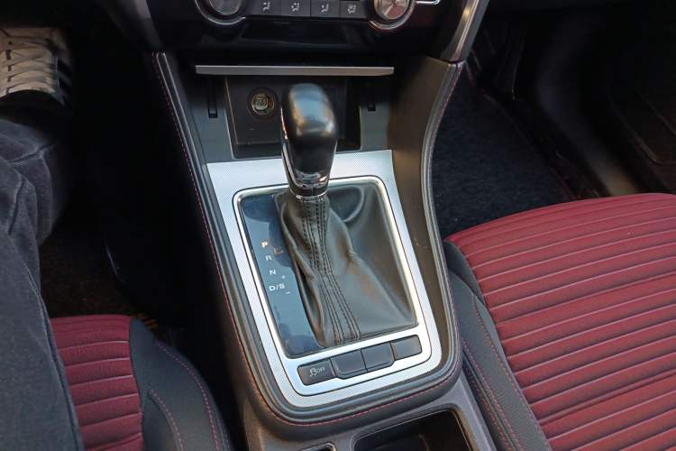 Used MG 6 2017 20T Automatic Elite Smart Connect Version China V Standard
