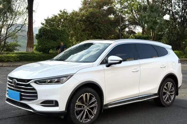 Used BYD Tang 2018 2.0T Automatic SmartConnect Prestige 5-Seater Emission Standard China V
