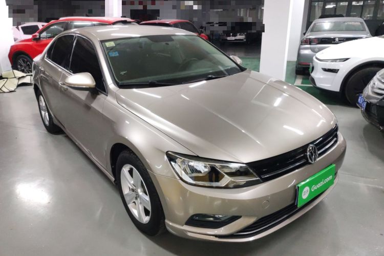 Used Volkswagen Lamando 2015 230TSI Manual Trend Edition