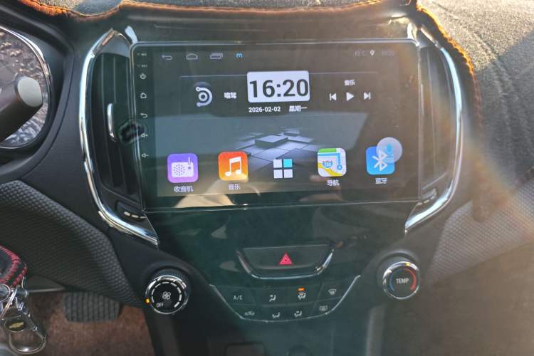 Used Chevrolet Cruze 2018 Revised Version 320 Automatic Pioneer Edition