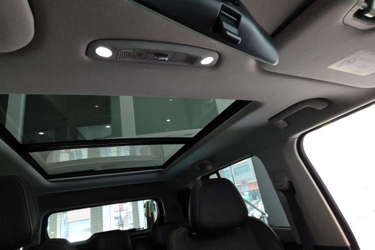 Used  03 2024 401km Two-Wheel Drive Standard Advanced Version
