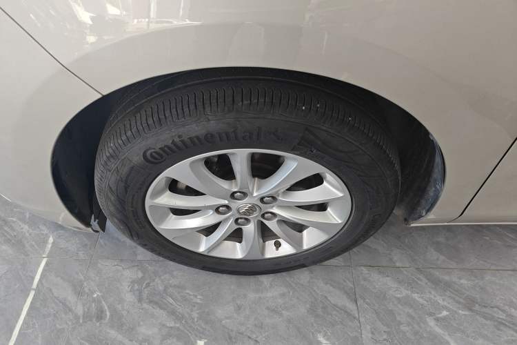 Used Buick GL8 2018 ES 28T Comfort Model China VI Standard
