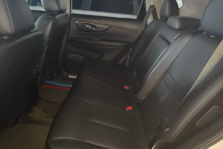 Used Nissan X-Trail 2017 2.0L CVT Comfort Edition 2WD
