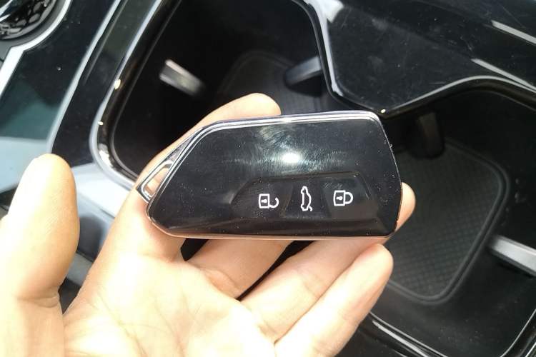 Used Volkswagen Tiguan L 2024 PRO 380TSI Four-Wheel Drive R-Line Prestige Edition
