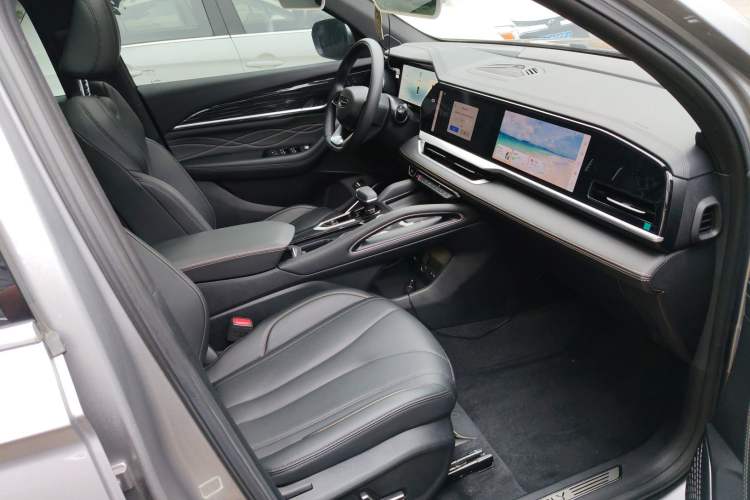 Used Geely Auto Monjaro L 2024 2.0TD DCT EVO Two-Wheel Drive Long-Range Version
