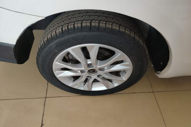 Used Baojun 730 2016 Revised 1.5L Manual Standard Version 7 Seats China V Emission Standard
