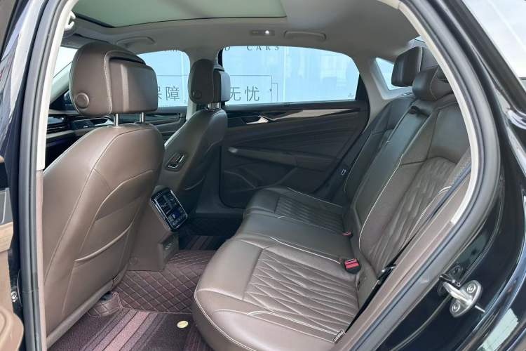 Used Volkswagen Passat 2019 380TSI Flagship Edition China VI Standard
