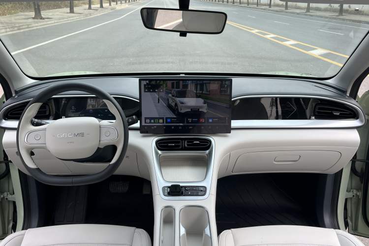 Used  Geome 2025 310km Dream Edition
