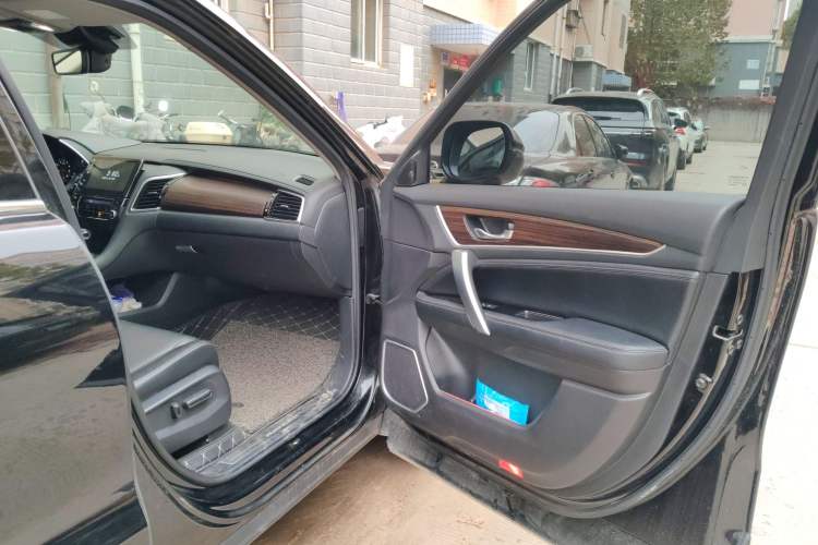 Used Honda Avancier 2017 240TURBO Two-Wheel Drive Premium Edition
