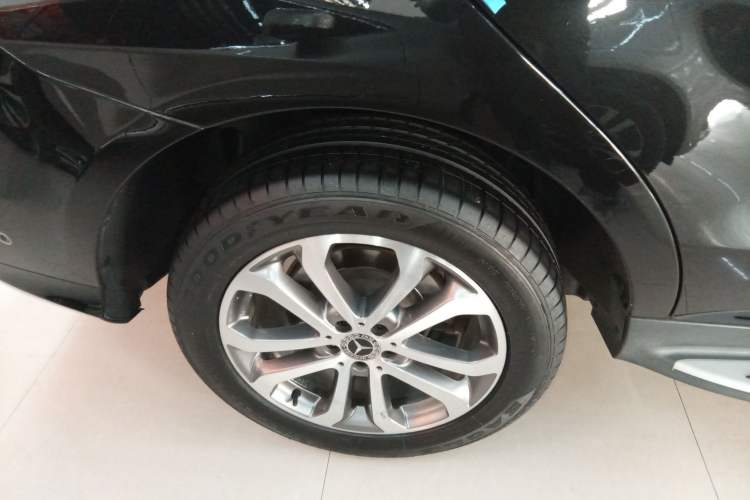 Used Mercedes-Benz GLE 2018 GLE 320 4MATIC Dynamic Edition Collector's Edition
