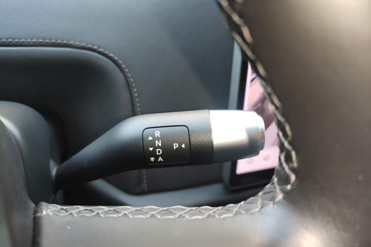 Used Li Auto L8 2023 Max model
