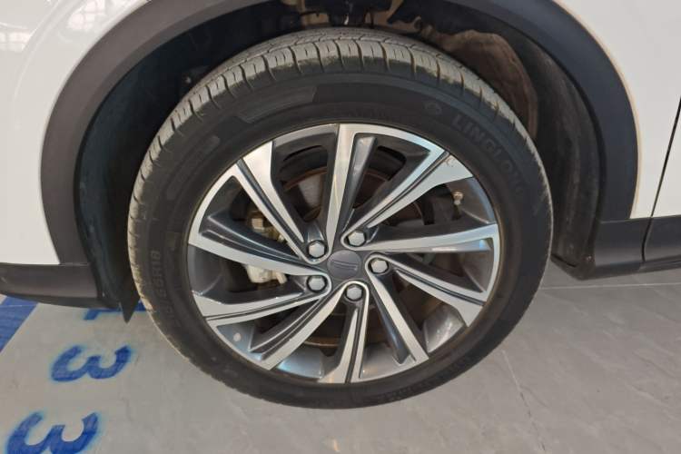 Used Geely Auto Coolray 2019 260T DCT Knight China VI Standard
