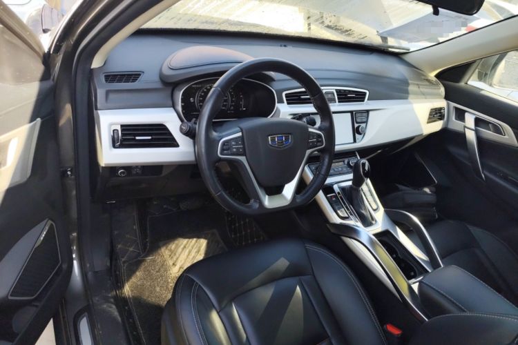 Used Geely Auto Emgrand X7 Sport 2018 1.8TD Automatic Two-Wheel Drive Smart Connect 4G Internet Edition
