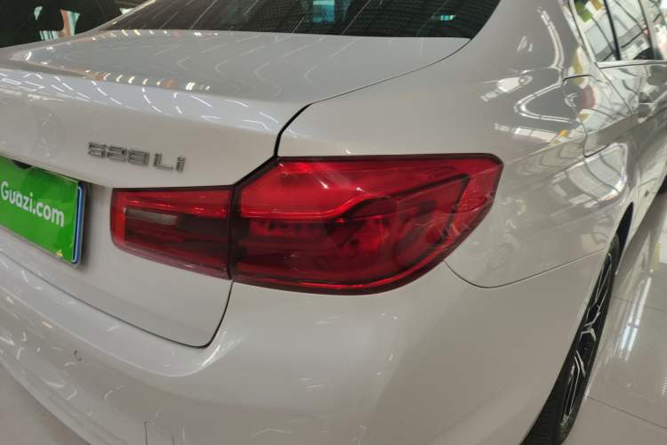 Used BMW 5 Series 2018 528Li Launch Special Edition
