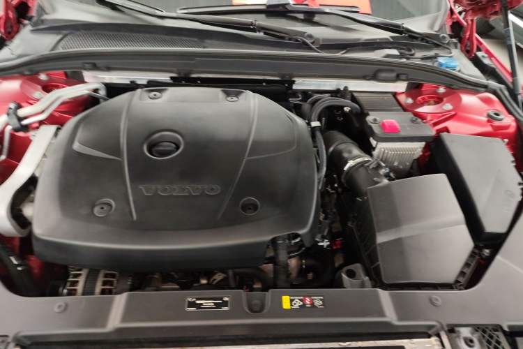 Used Volvo S60 2020 T4 Zhiyuan Sport Edition
