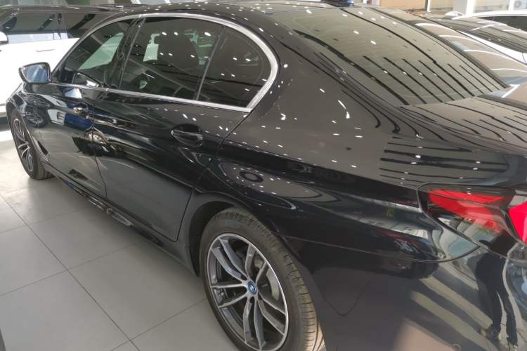 Used BMW 5 Series New Energy 2022 Restyled 535Le M Sport Package
