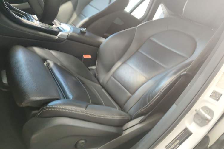 Used Mercedes-Benz GLC 2017 GLC 200 4MATIC
