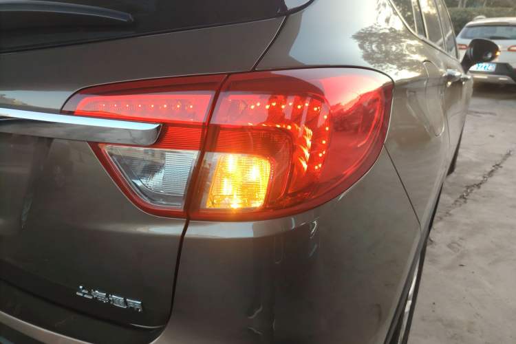 Used Buick Envision 2016 20T Two-Wheel Drive Leading Version
