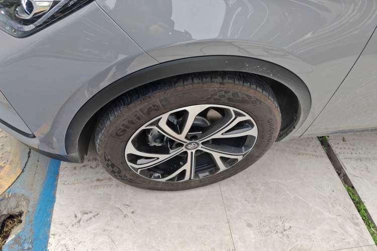 Used BYD Tang New Energy 2025 DM-i 115KM Flagship Model
