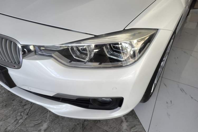 Used BMW 3 Series 2018 320Li Fashion Model
