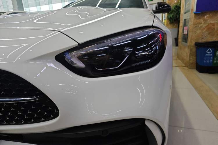 Used Mercedes-Benz C-Class 2025 C 260 L Obsidian Night Sport Edition
