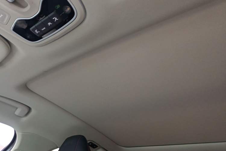 Used Lynk & Co 02 2022 1.5T DCT Shine Pro
