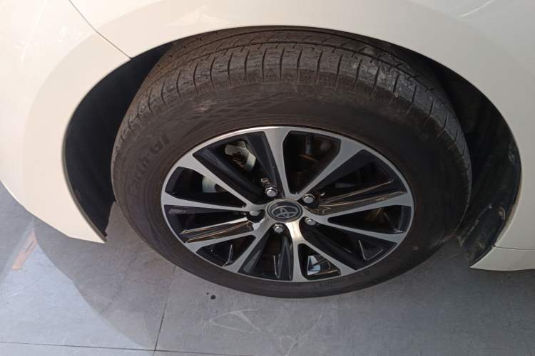 Used Toyota Levin 2023 Smart Electric Hybrid Dual-Engine 1.8L Leading Edition
