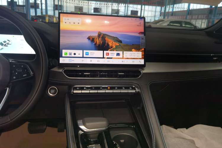 Used Geely Auto Preface 
