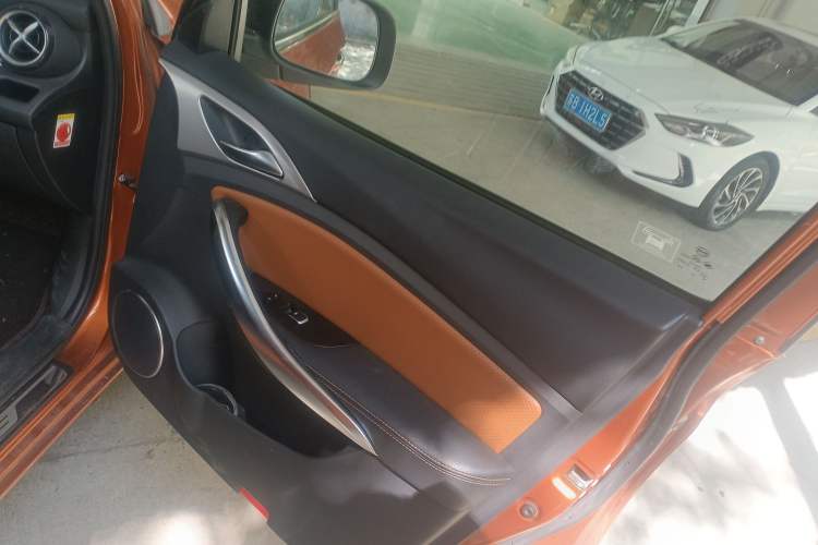 Used BYD Song 2016 2.0TID Automatic Prestige Edition
