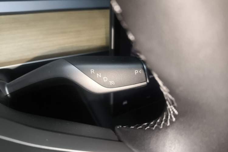 Used Tesla Model 3 2022 Rear-Wheel-Drive Version
