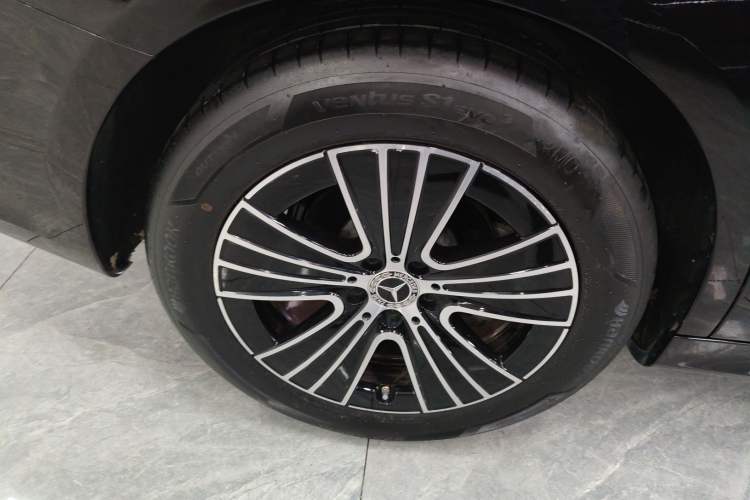 Used Mercedes-Benz E-Class 2024 E 260 L