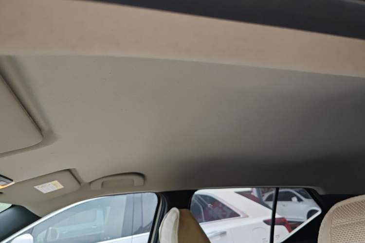 Used Nissan Kicks 2019 1.5L Manual Cool Edition
