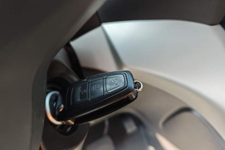 Used Ford Kuga 2015 1.5L GTDi Two-Wheel Drive Fashion Edition