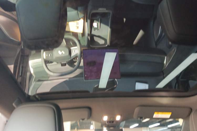 Used ONVO L60 2024 60 kWh Rear-Drive Version
