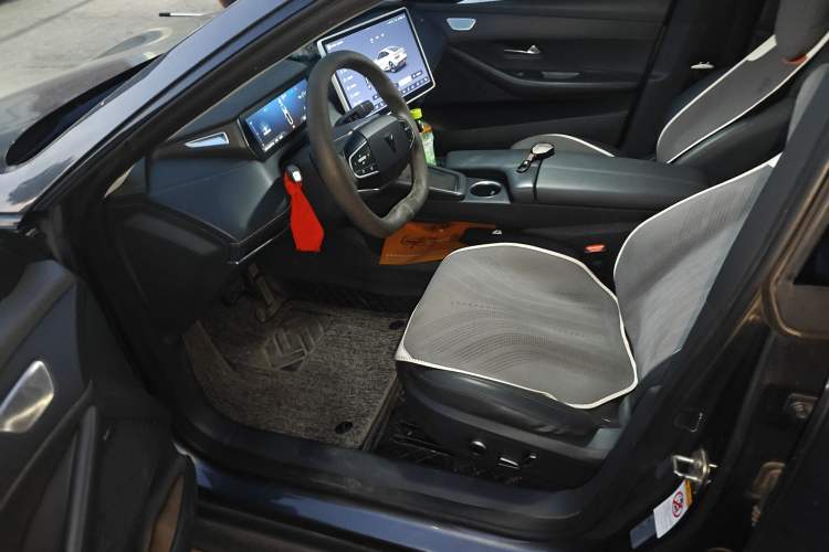 Used  SL03 2022 1.5L 1200 Extended-Range Version
