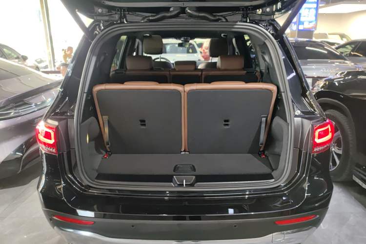 Used Mercedes-Benz GLB 2023 GLB 220 Fashion Model