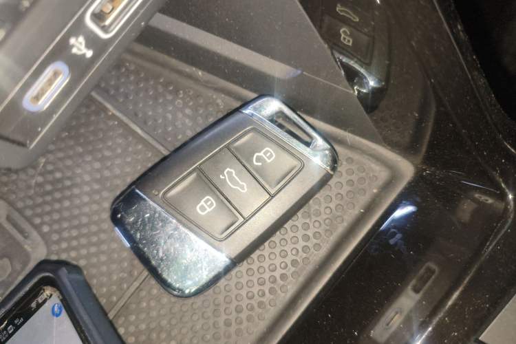 Used Volkswagen Passat 2024 380TSI Starry Luxury Edition
