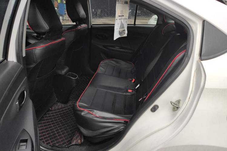 Used Toyota YARiS L 2019 1.5E CVT Dynamic Edition China VI compliant