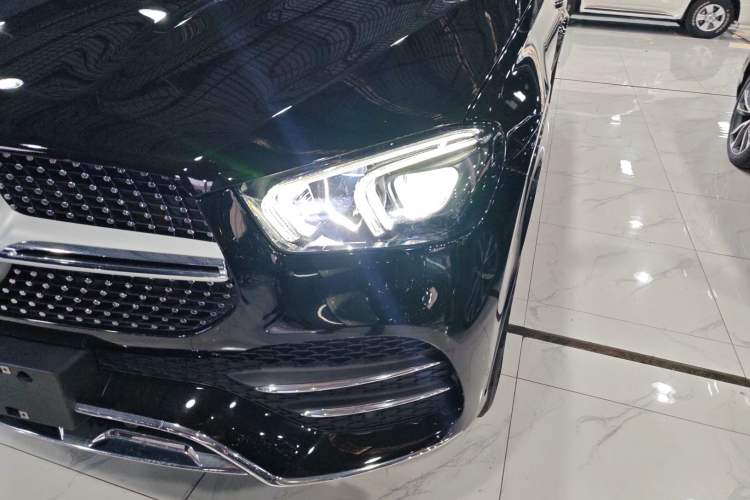 Used Mercedes-Benz GLE 2021 GLE 350 4MATIC Stylish Model
