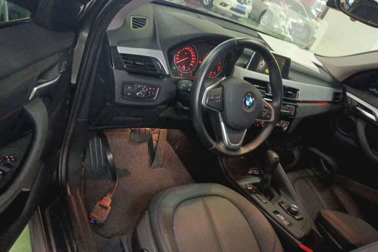 Used BMW X1 2016 sDrive18Li Fashion Model
