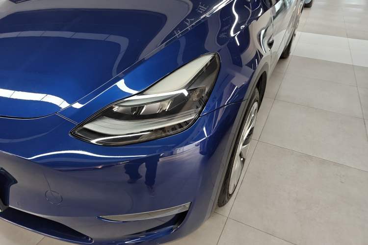 Used Tesla Model Y 2021 Long-Range All-Wheel-Drive Version 3D7