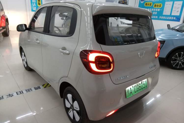 Used Wuling Hongguang MINIEV 2025 Four-Door Version Advanced Edition
