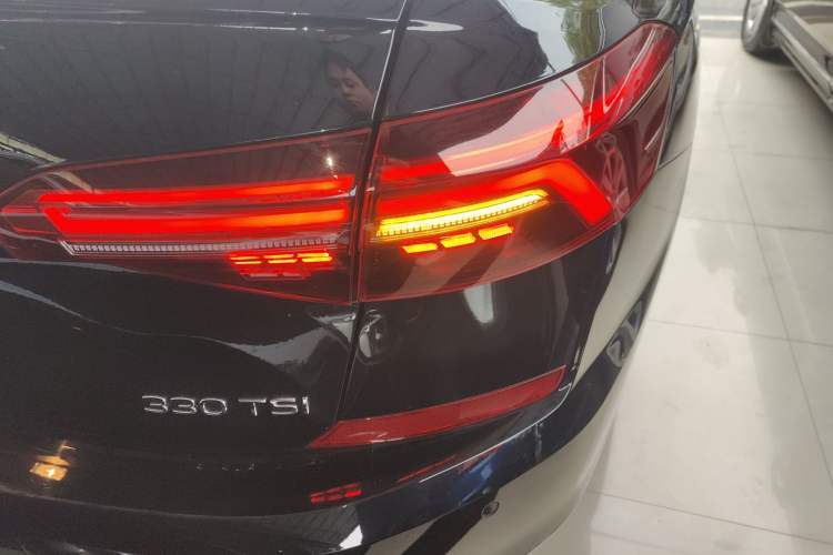 Used Volkswagen Passat 2021 330TSI Elite Edition
