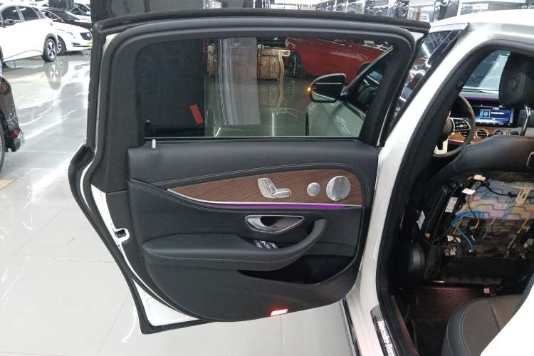 Used Mercedes-Benz E-Class 2020 E 300 L Luxury Model
