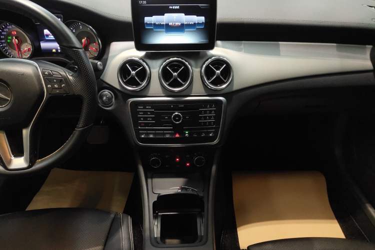 Used Mercedes-Benz GLA 2016 GLA 220 4MATIC Fashion Edition