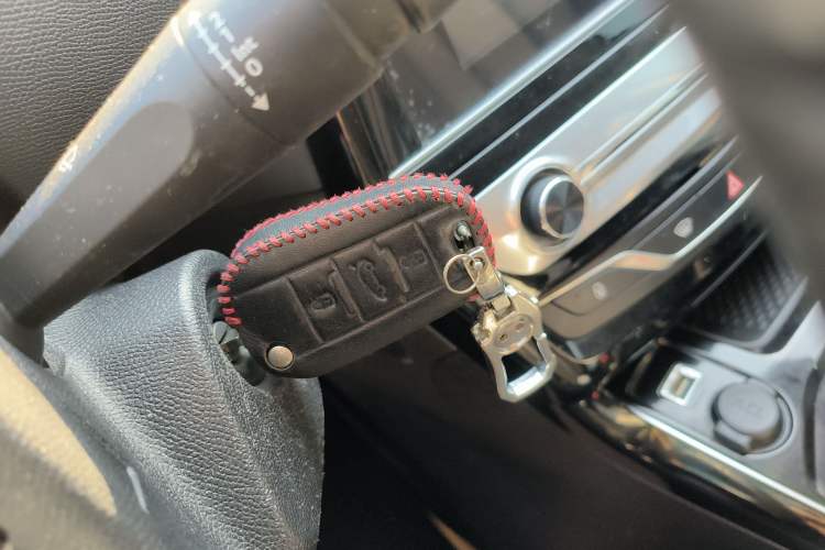 Used Peugeot 308 2016 1.6L Automatic Luxury Edition