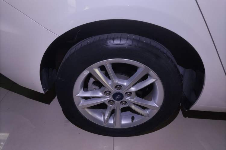 Used Ford Escort 2019 Revised Version 1.5L Automatic Enjoyment Type China VI Standard