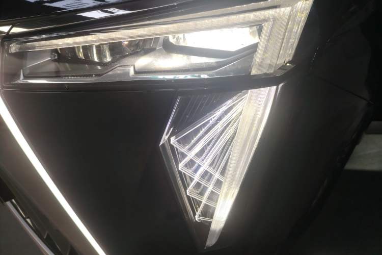 Used GAC Trumpchi M8 2023 Zongshi Series Dual-Motor YuZun Edition